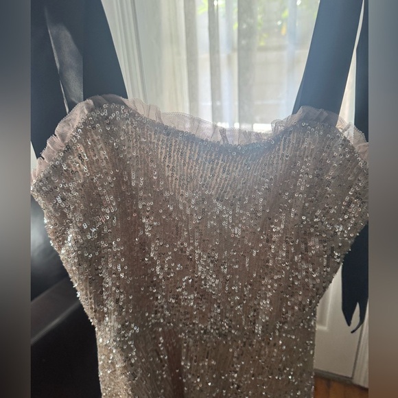 Gal Meets Glam Diana Dress size US 6 - Picture 5 of 10